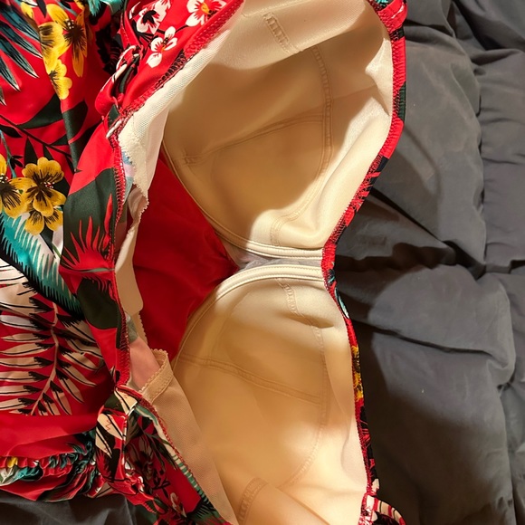 Bra size 38H bottom L with tie sides. New with tags and hygiene strip intact - Picture 3 of 7